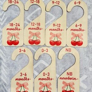 Cherry-Themed Closet Dividers for Kids